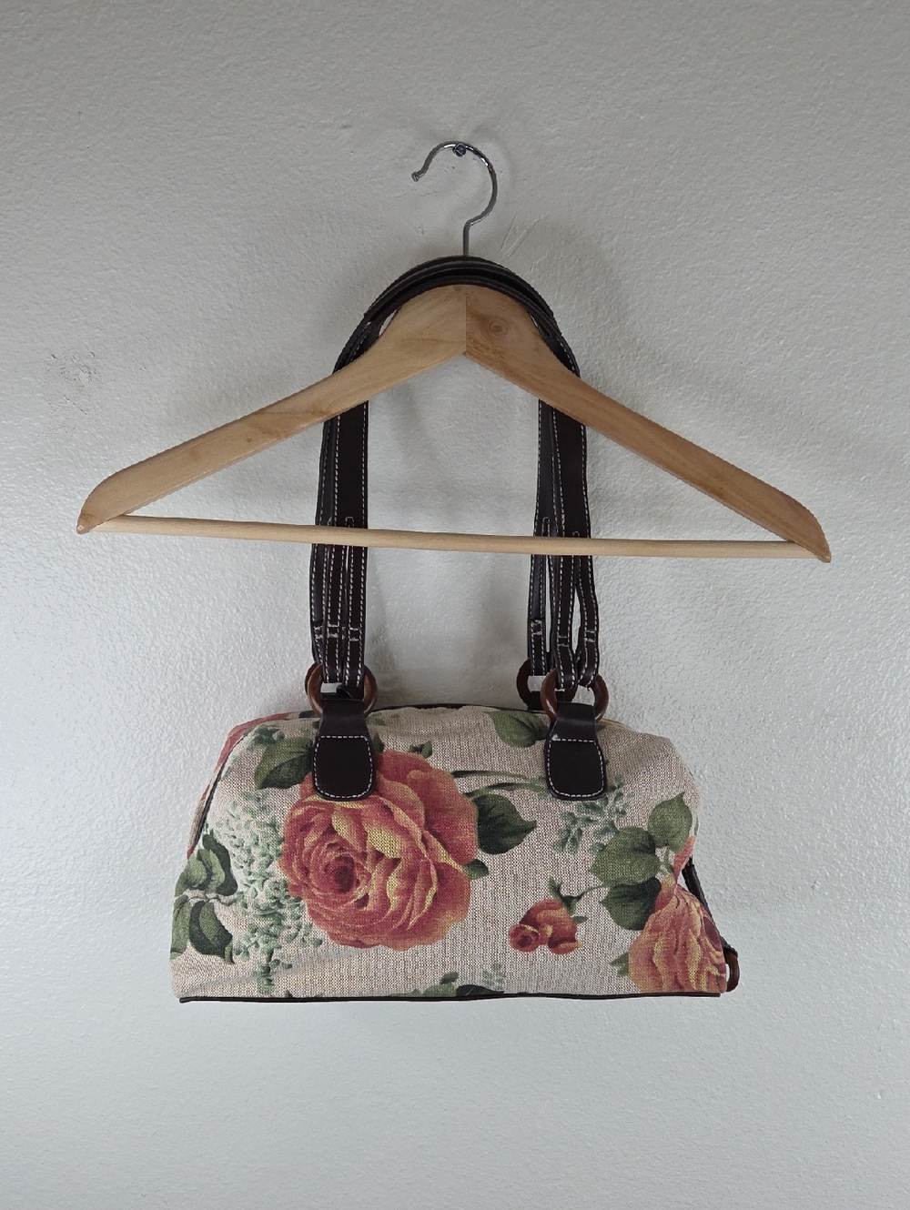 STONE MOUNTAIN Floral Tapestry Satchel Handbag in Antique Large Rose Prin t EUC - Picture 3 of 16